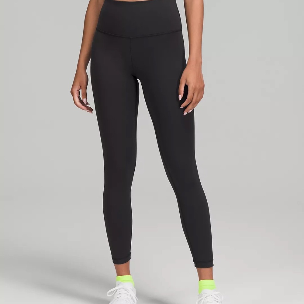 Lululemon black wunder trains